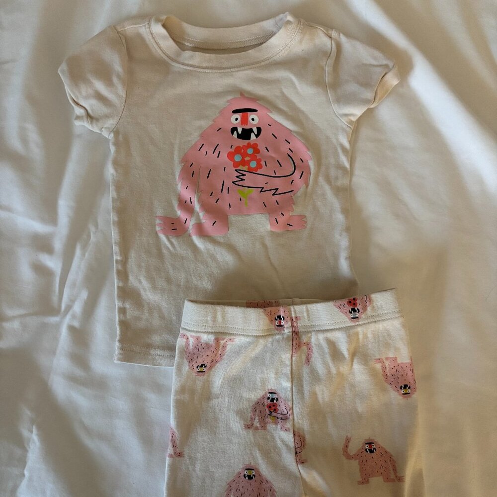 NWOT Old Navy 2T girls monster short sleeve, short pajama set